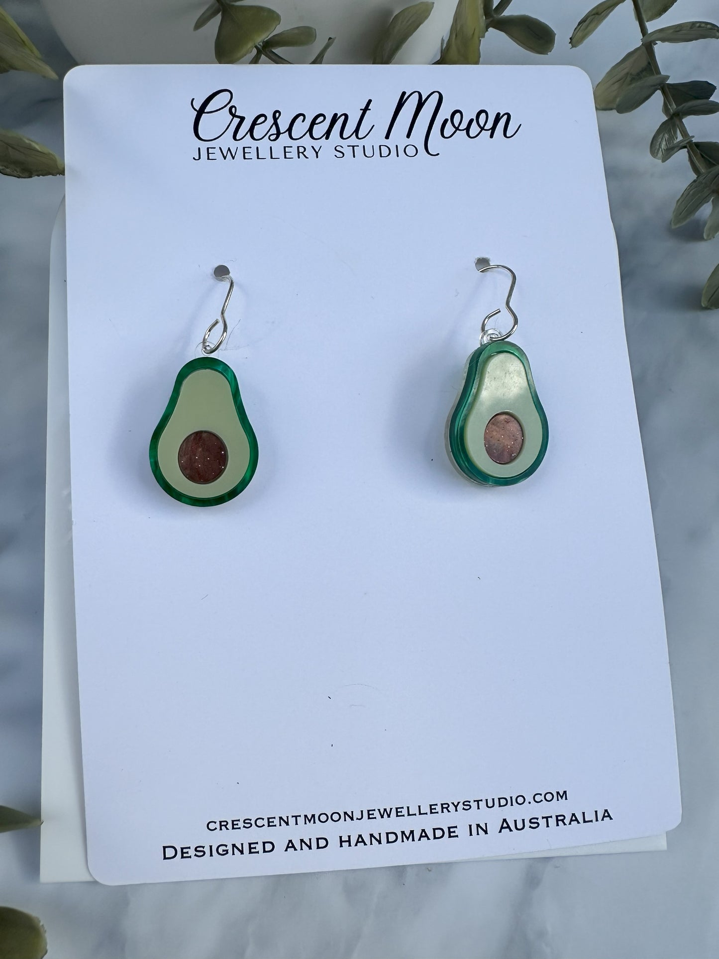 Petite Avo Dangles